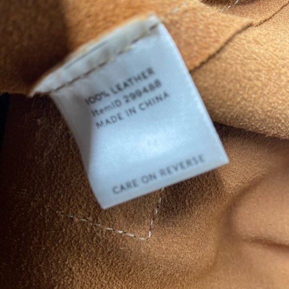 LL Bean Signature Tan Womens Leather Fold Over Shoulder Tote Work Computer Large - Picture 11 of 14